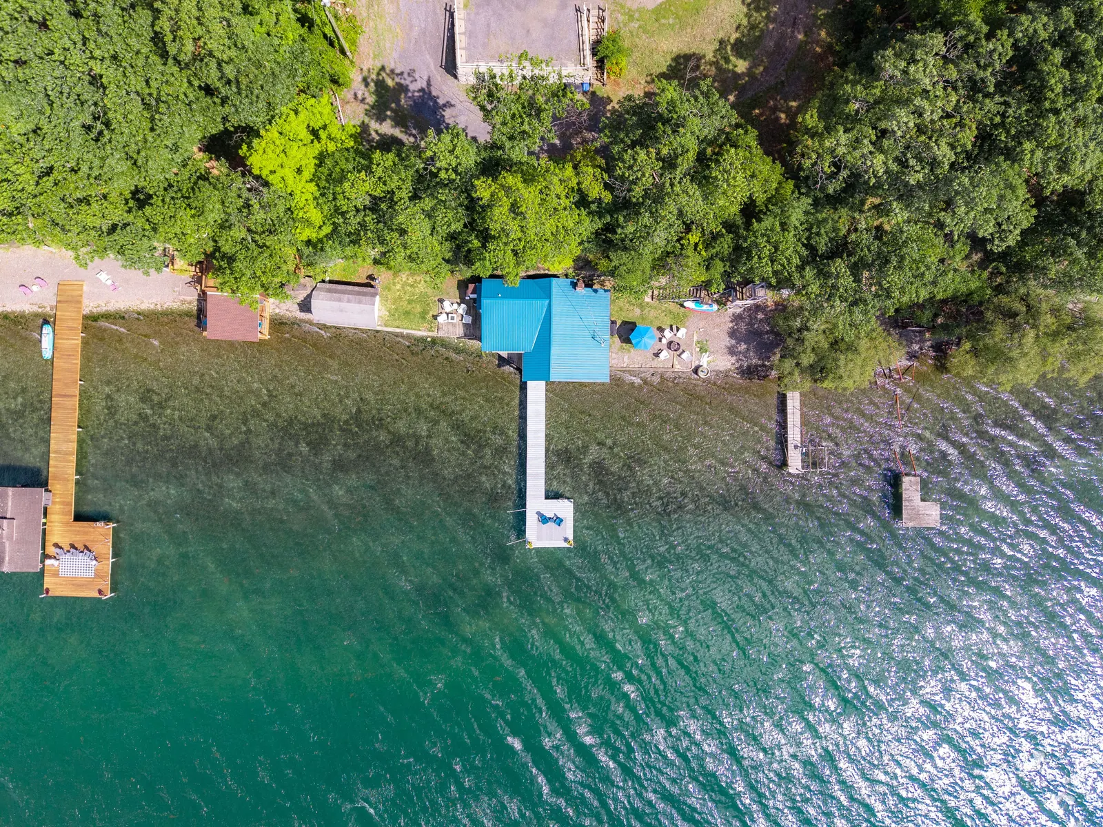 Smooth Sailing FLX — cottage aerial