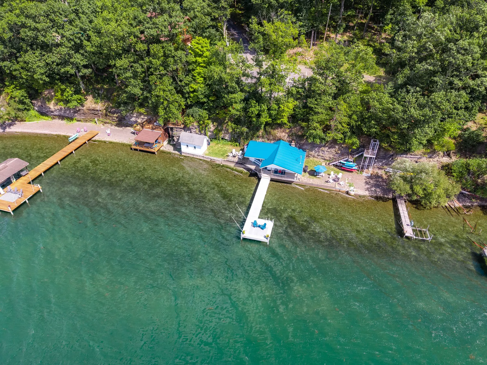 Smooth Sailing FLX — cottage aerial