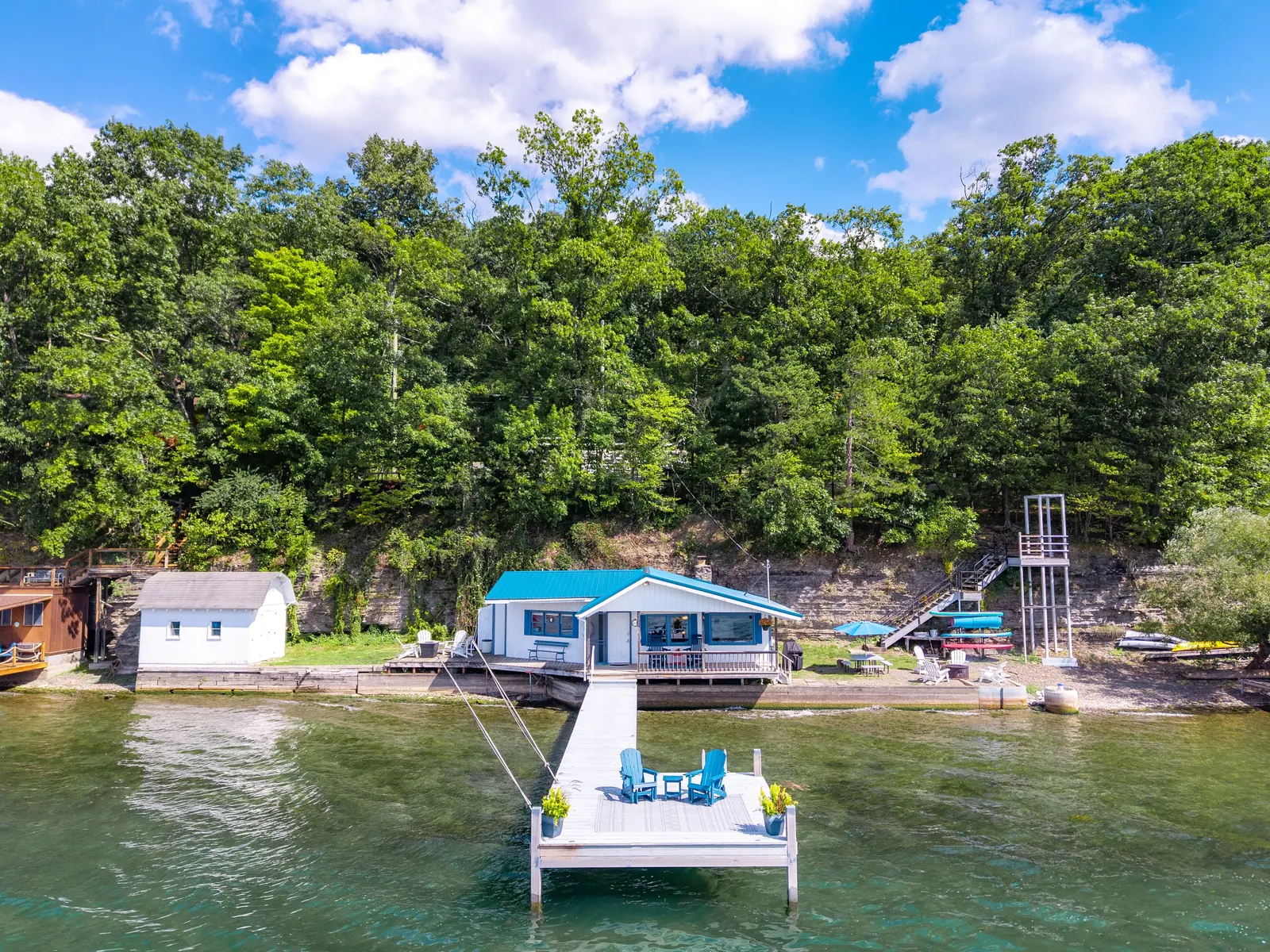 Smooth Sailing FLX — cottage aerial
